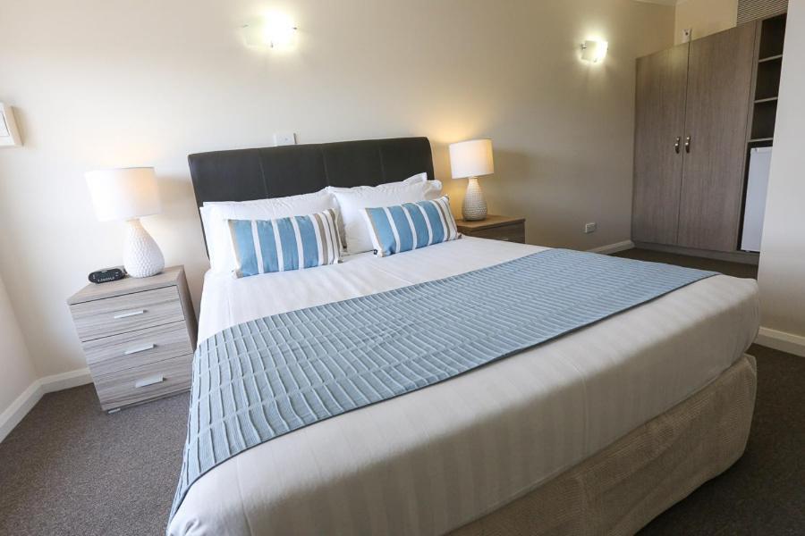 Seven Pines Motor Inn Милдура Стая снимка