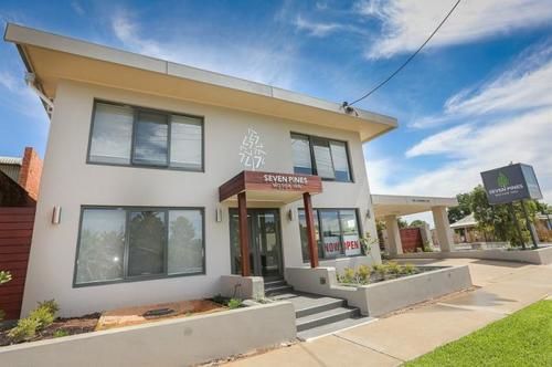 Seven Pines Motor Inn Милдура Екстериор снимка